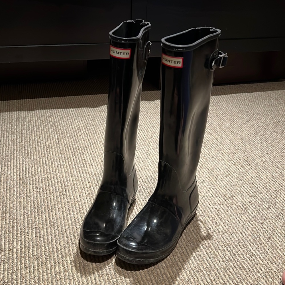 Hunter Black Tall Rain Boots